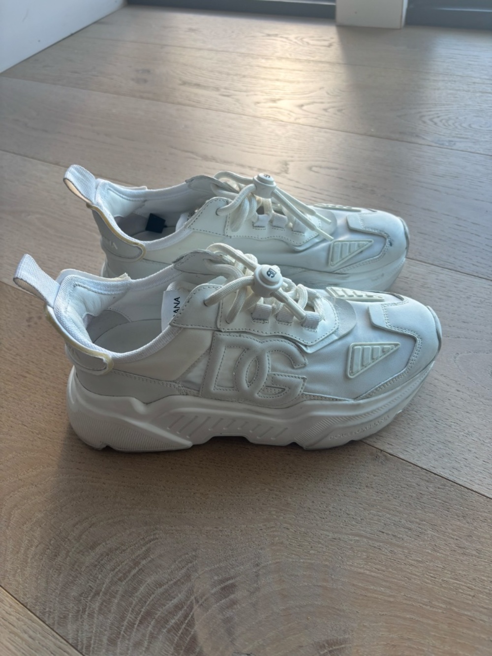 Dolce & Gabbana Women's Daymaster sneakers CK1908AG085 size 37.5 white